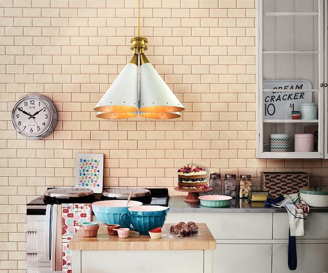10 Outstanding Kitchen Designs