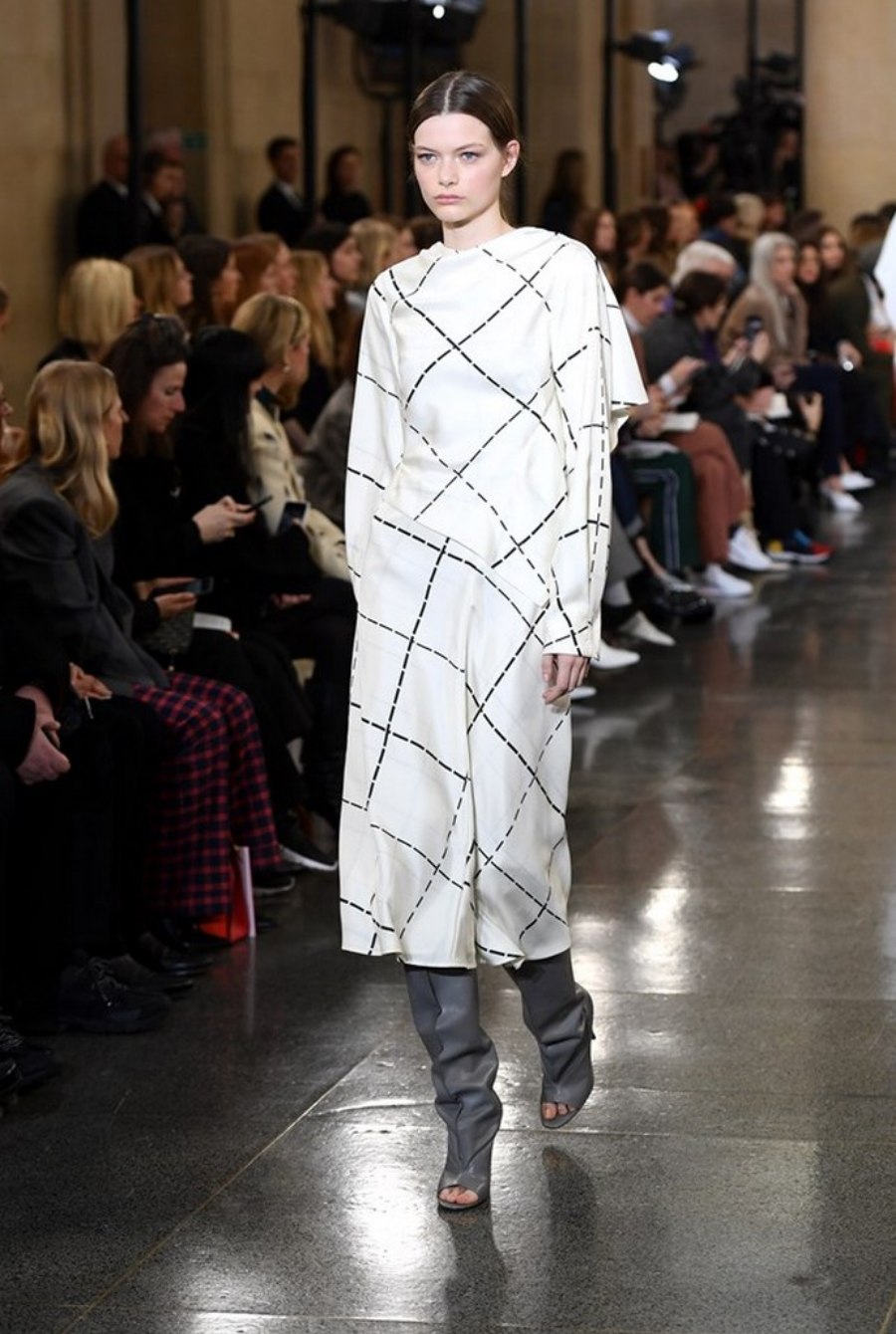 London Fashion Week 2019 – When Fashion Meets Interior Design